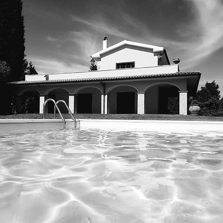 Villa La Doganella Pitigliano Exterior foto