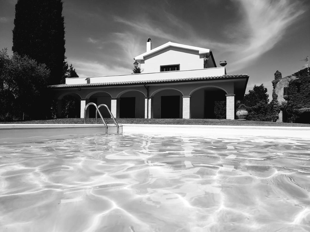 Villa La Doganella Pitigliano Exterior foto